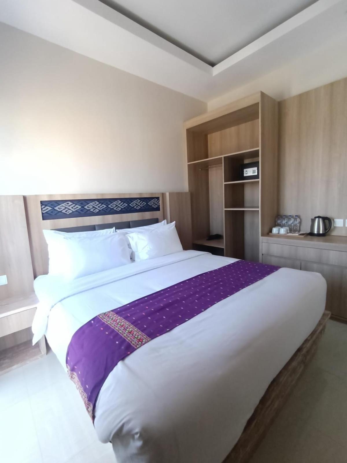 Dejavu 2.0 Hotel Bajo Komodo 라부안 바조 외부 사진