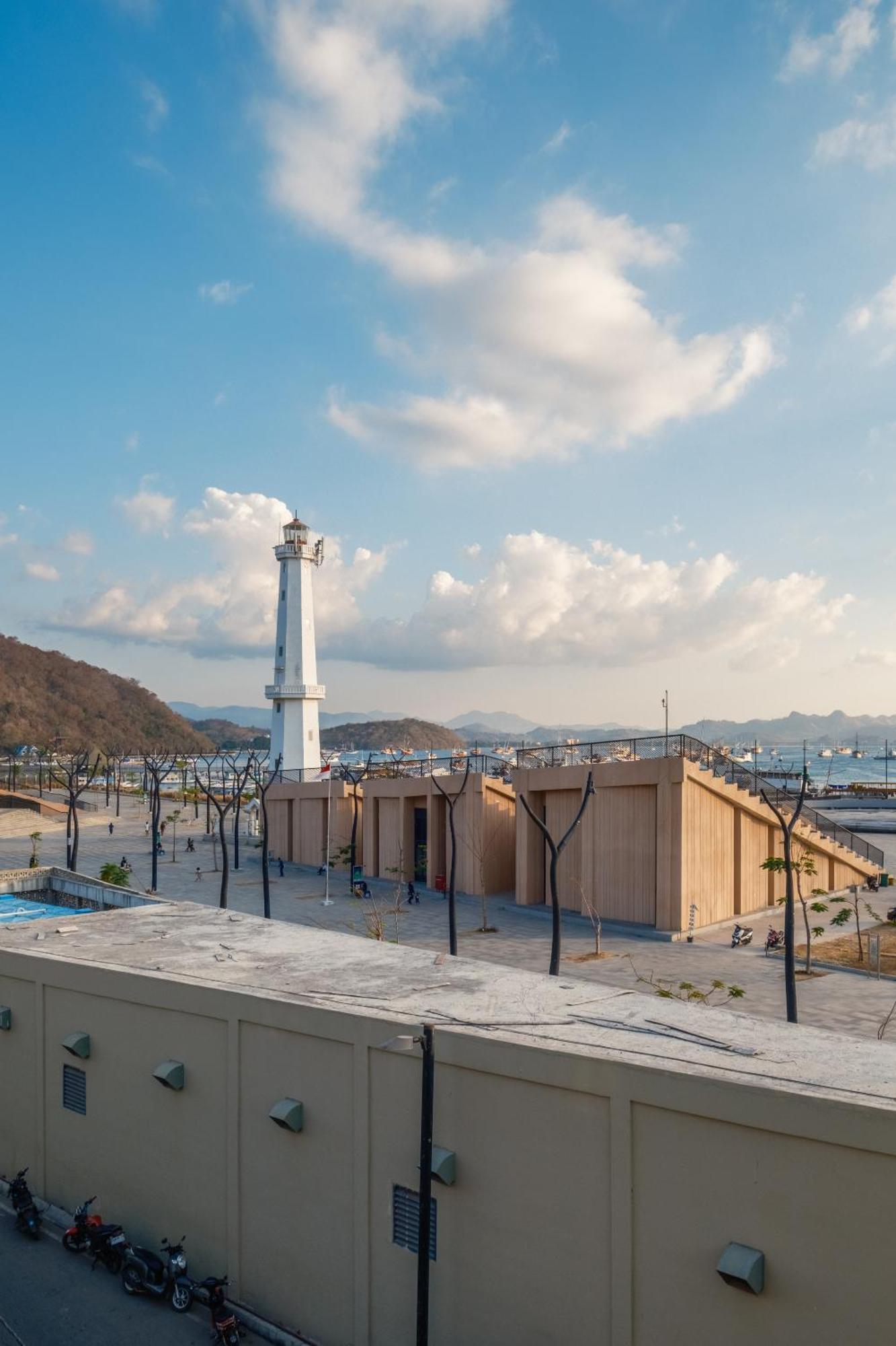 Dejavu 2.0 Hotel Bajo Komodo 라부안 바조 외부 사진