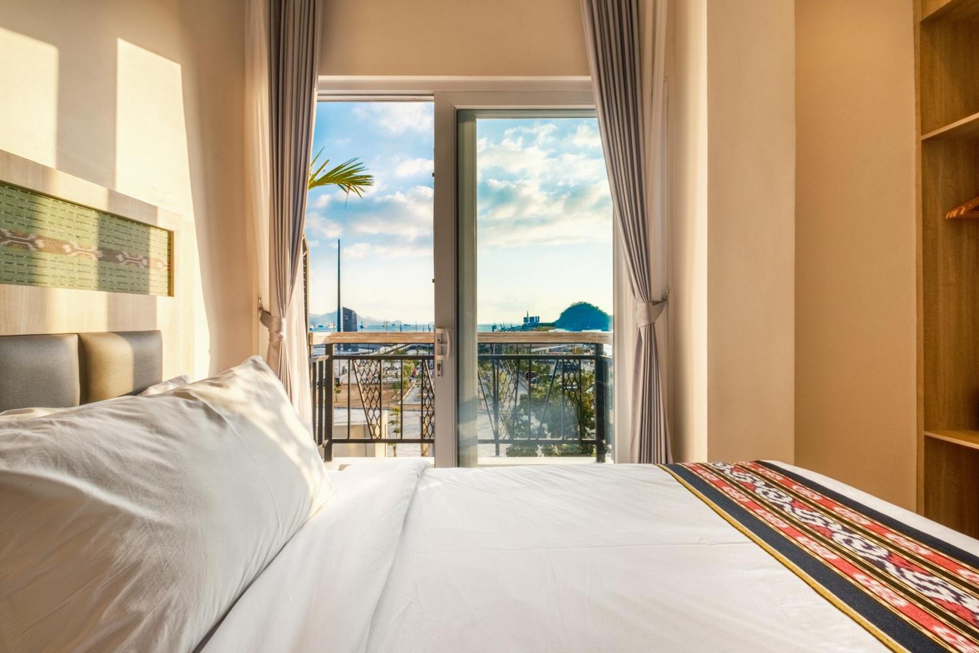 Dejavu 2.0 Hotel Bajo Komodo 라부안 바조 외부 사진